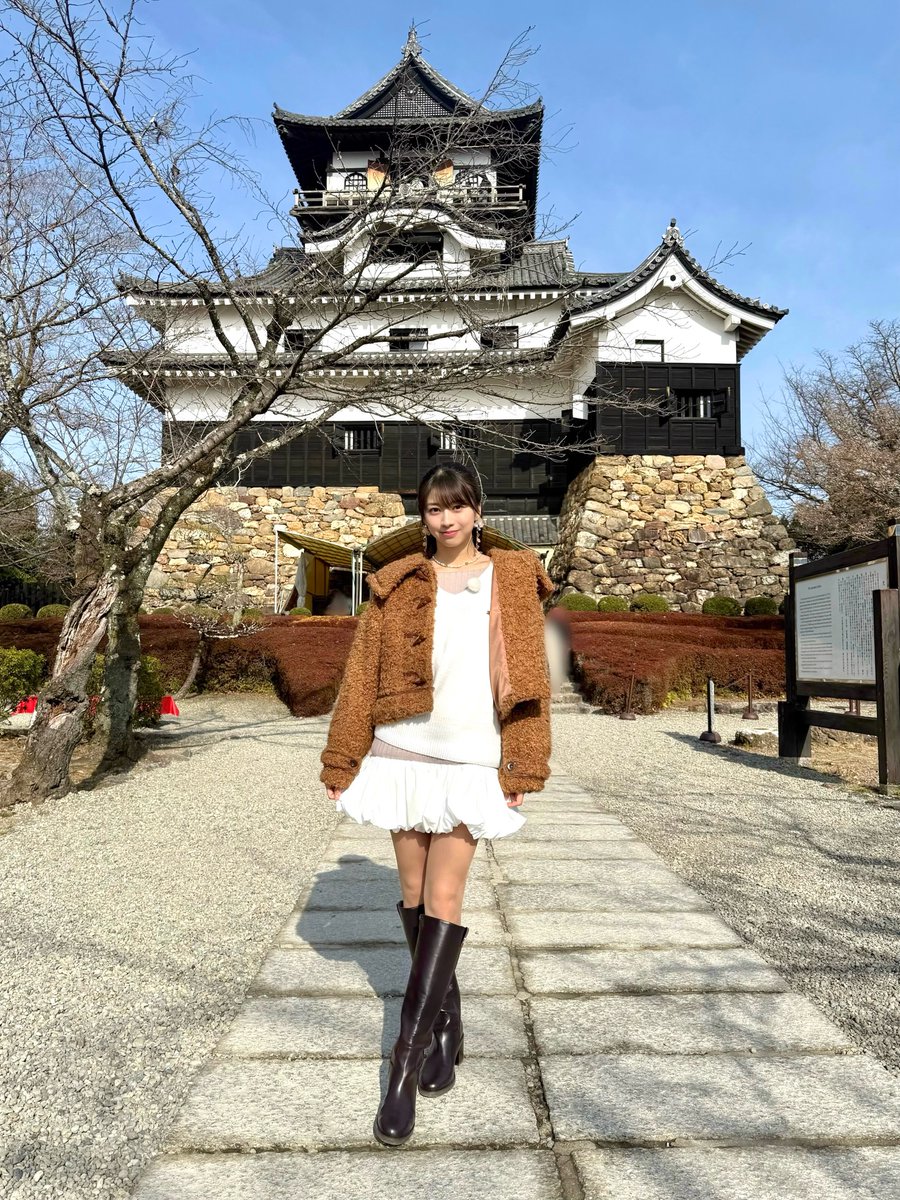 xuM3FTT4mKBDPwM's tweet image. 牧野真莉愛さんロングブーツ

#ブーツ #ロングブーツ #boots #美脚 #歌手 #モーニング娘。 #モーニング娘26 #ハロプロ #モデル #グラビア #牧野真莉愛
