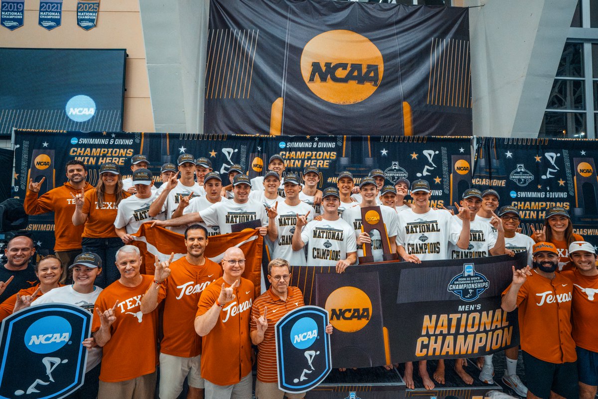 Texas Men's Swimming & Diving tweet media