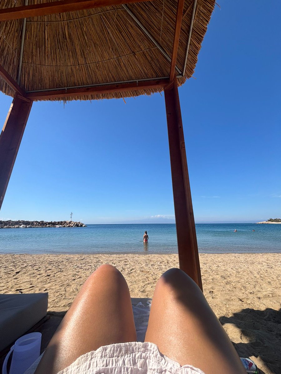 Φαίη🪽 tweet media