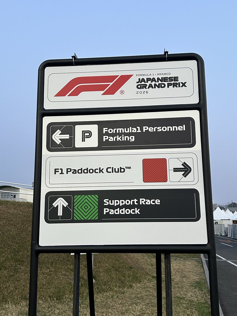 キャメル tweet media