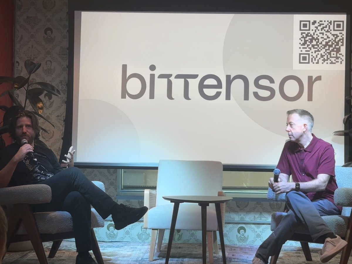 bt_commons's tweet photo. Great energy at the @frontiertower for the Bittensor 101 event.  Thanks to @yanez__ai  @LeadpoetAI @crunchDAO   @numinous_ai @btlabs_ai for sharing their journey. https://t.co/CZRpoCiXaj