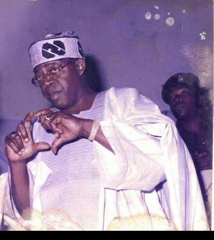 oluwatobiloba. 🍫⚡️ tweet media