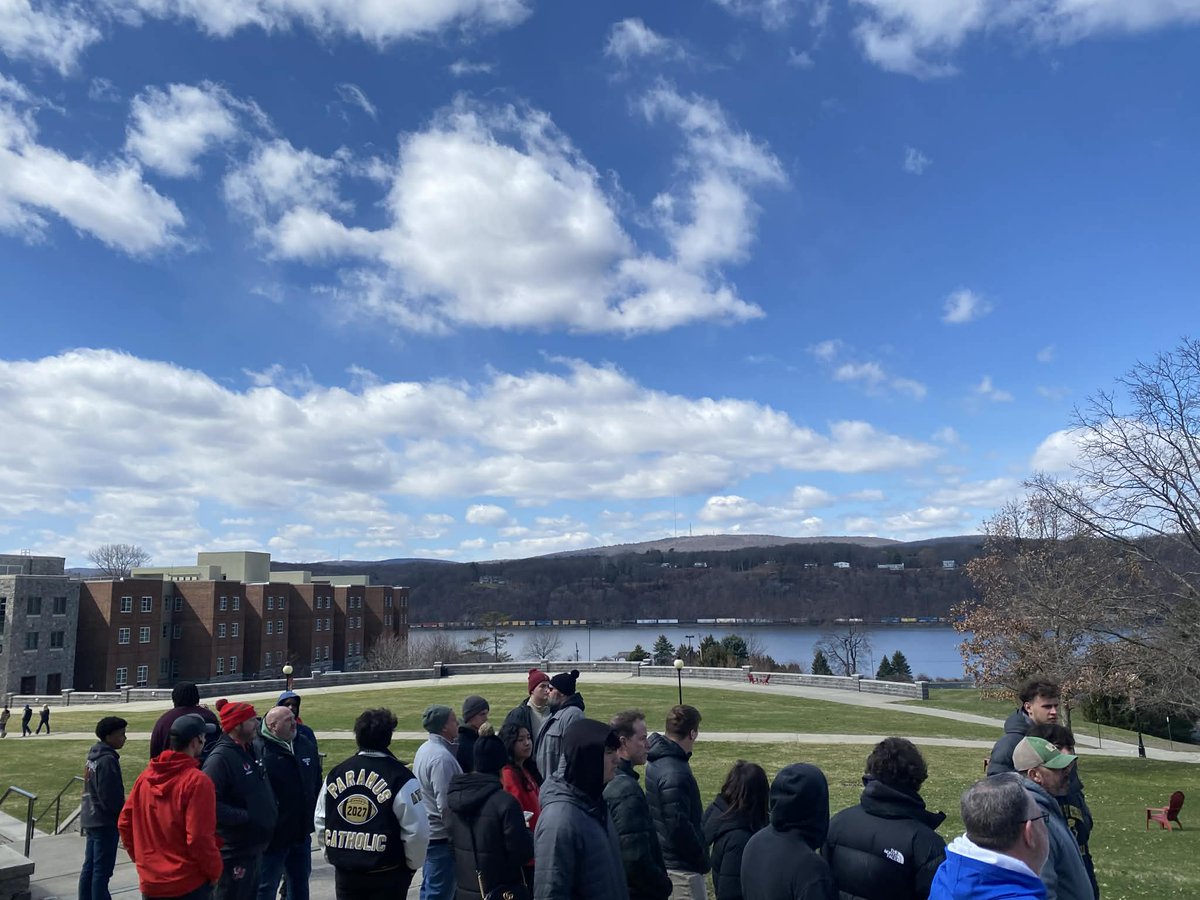 WYannone13's tweet photo. Had a great time checking out @Marist_Fball with my family today. Thank you @CoachMWillis & @Coach_Mill_ for the opportunity, and sharing all the great information about your program and everything @Marist has to offer!! Enjoyed watching the boys compete!! Cant wait to be back!  #2027recruit