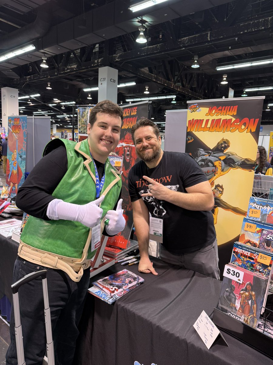 Comics Fiend tweet media