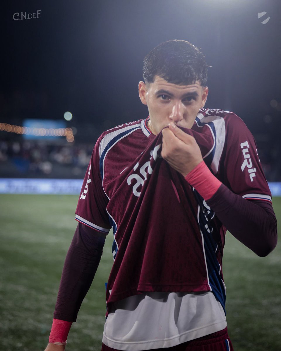 🇫🇷 tweet media