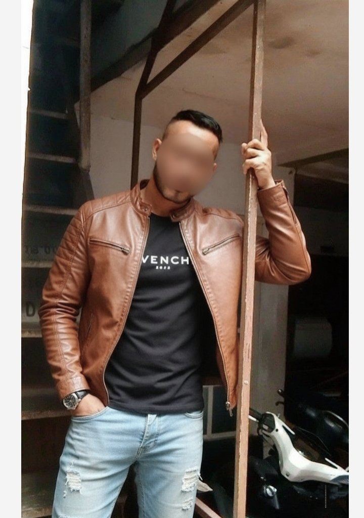 cowok berbulu tweet media