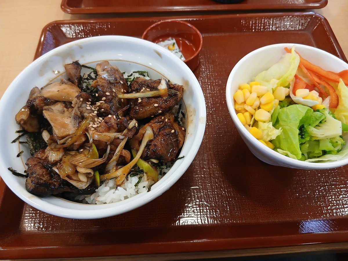 たけたけ🥗🍻 tweet media