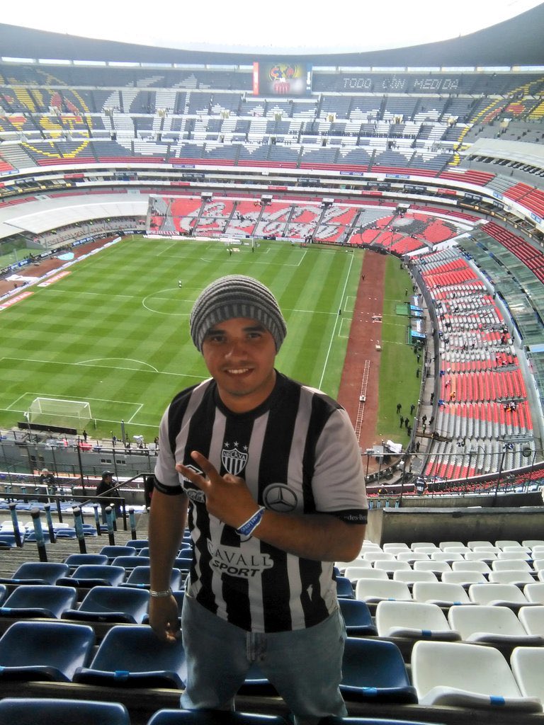 vaguirref's tweet photo. Vamos México, que hoy se gana.
#ElMundialEsNuestro #Tudn #MiSeleccion https://t.co/8rEveURRkQ