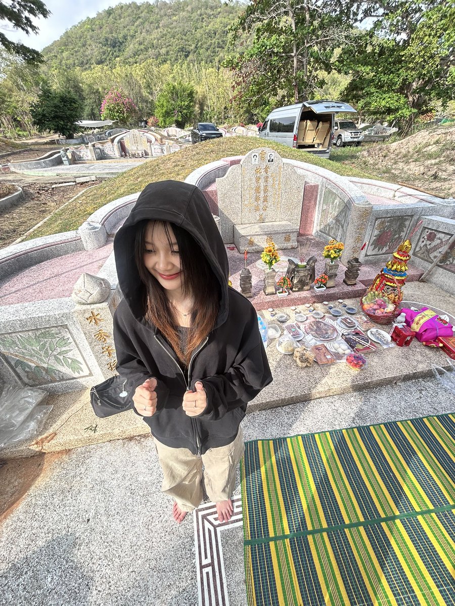 เน๋ tweet media