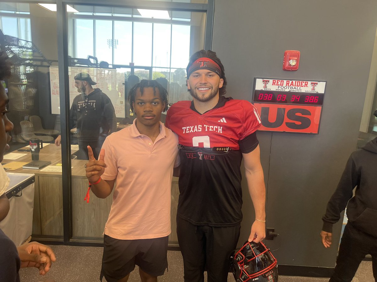 Christian Mackey. tweet media