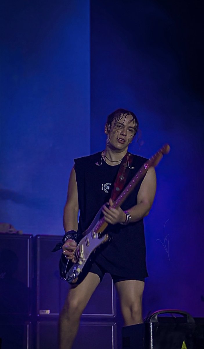 biole 🪬 tweet media