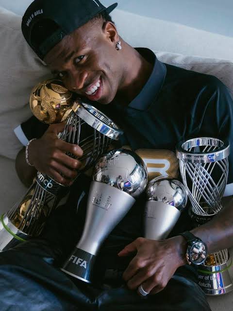 •MIRANHA• tweet media