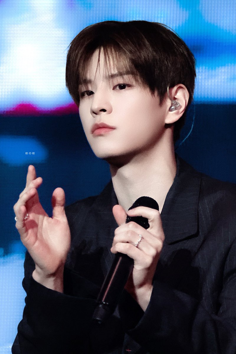 𝓢eungmin .ᐟ tweet media