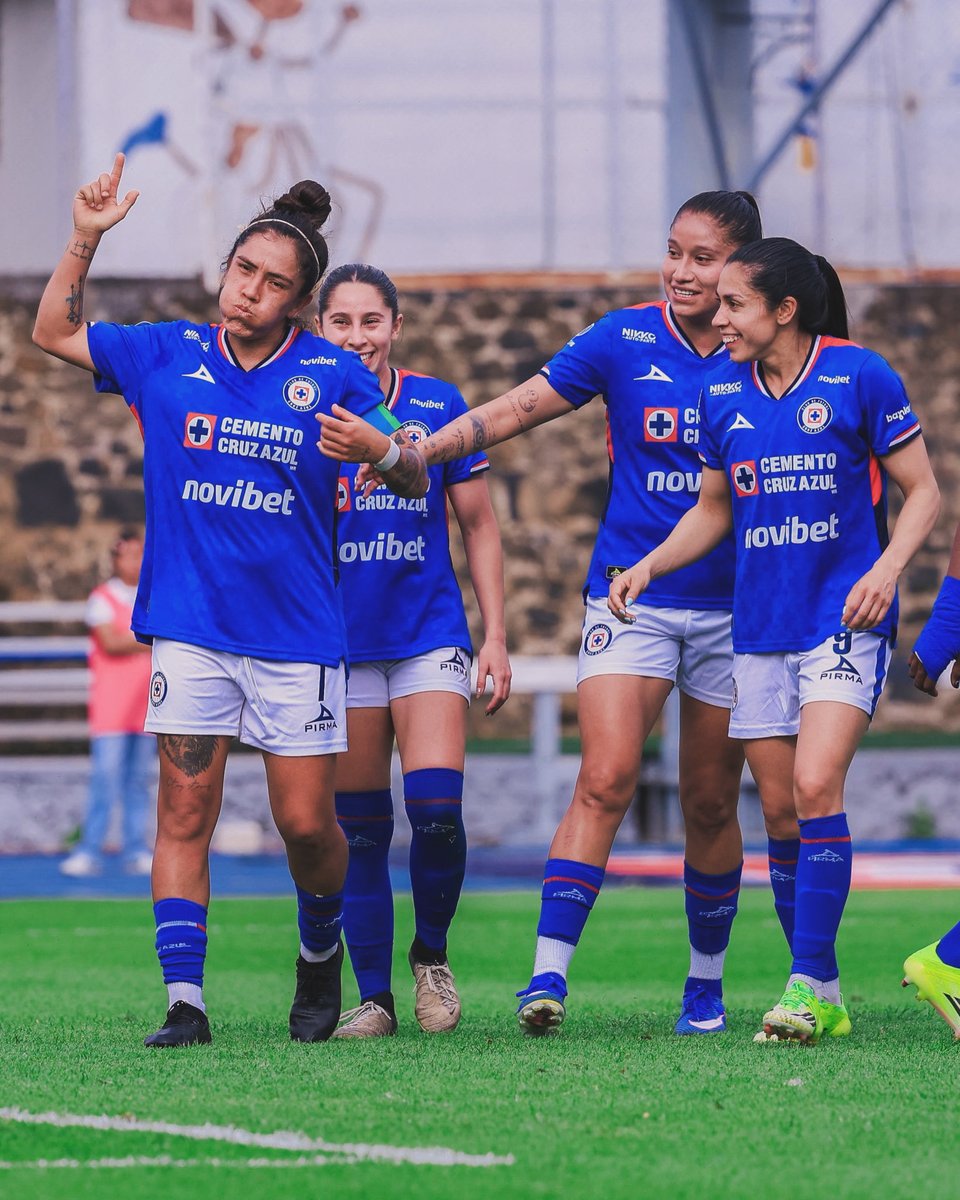 HistoriaAzul tweet media