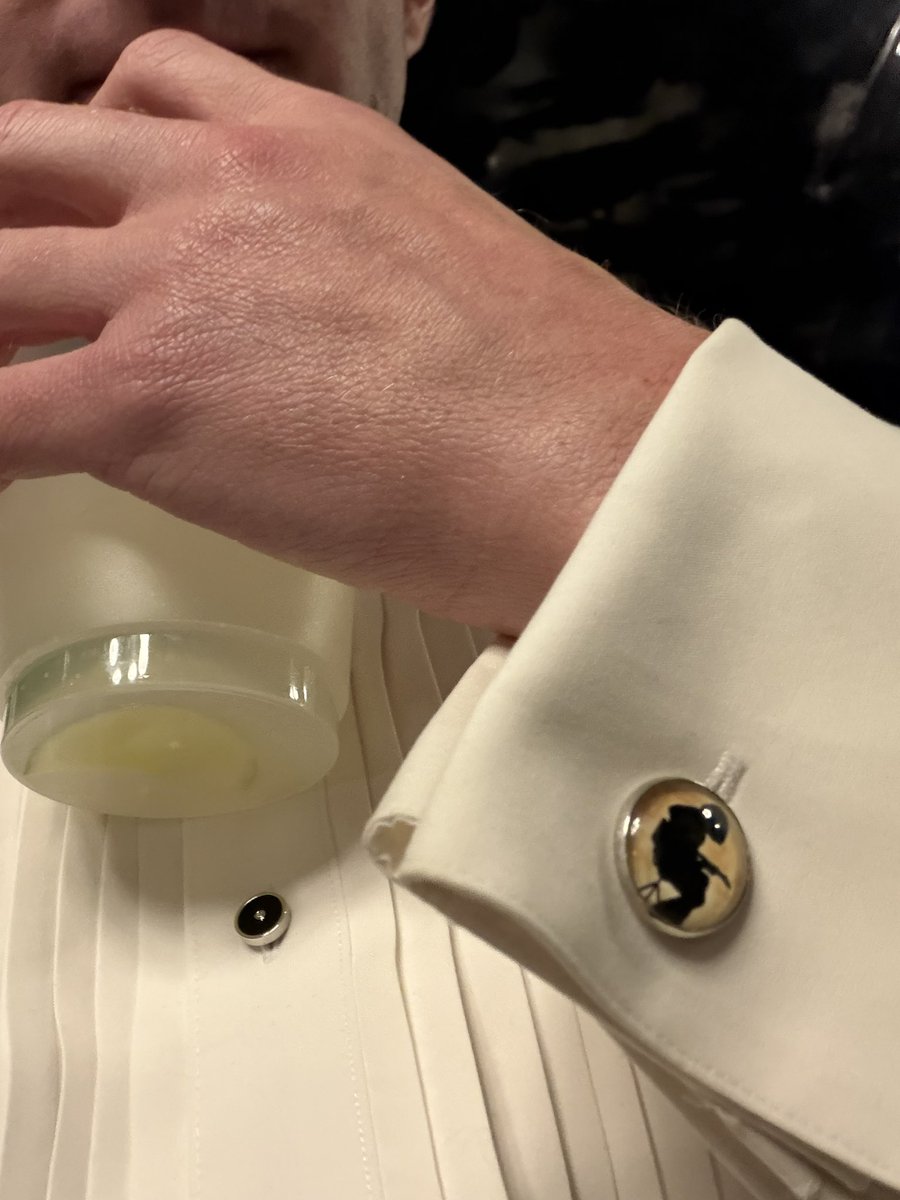 ST EX RESPECTER tweet media