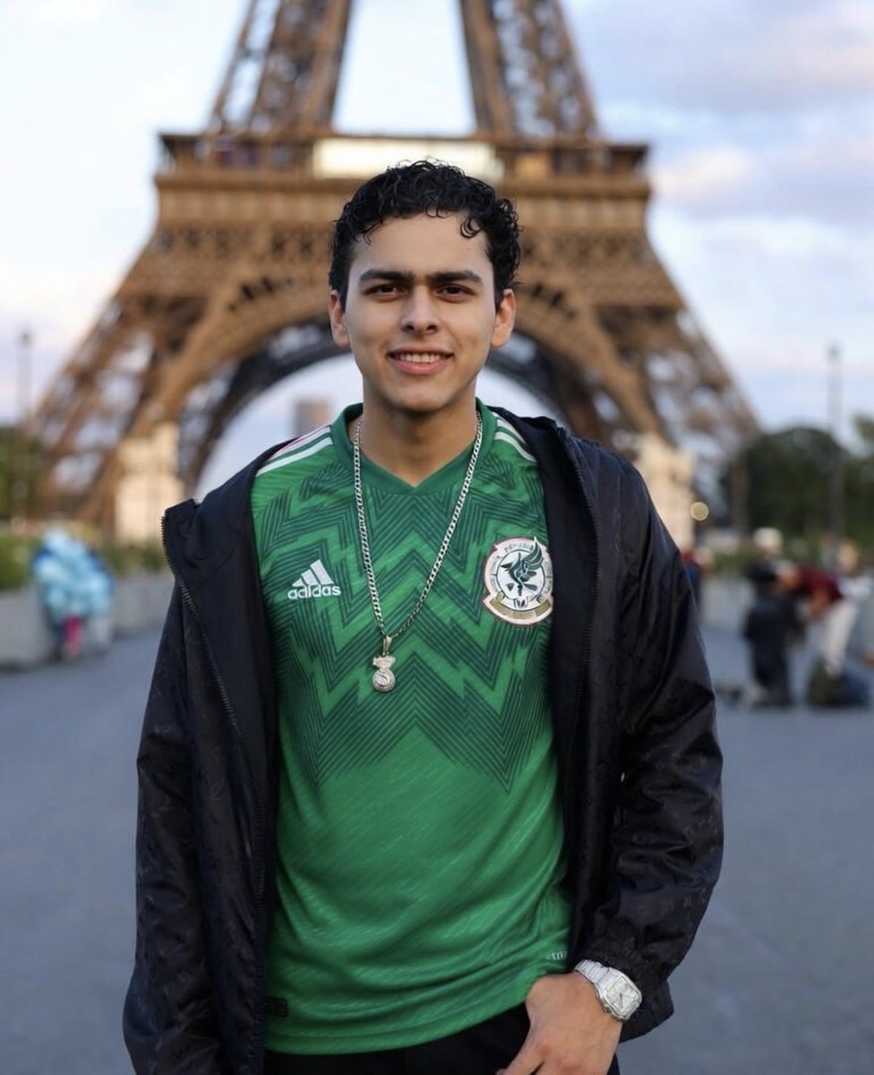 off downeyfes tweet media