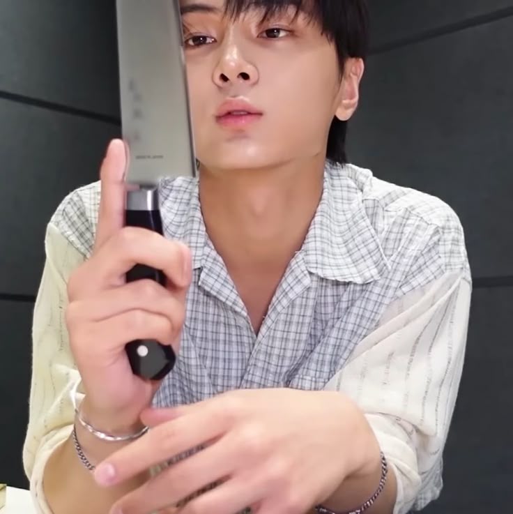 rashel indosat 777 4ever tweet media