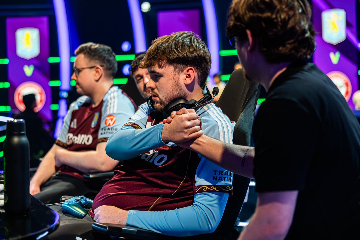 SAF Cameron tweet media