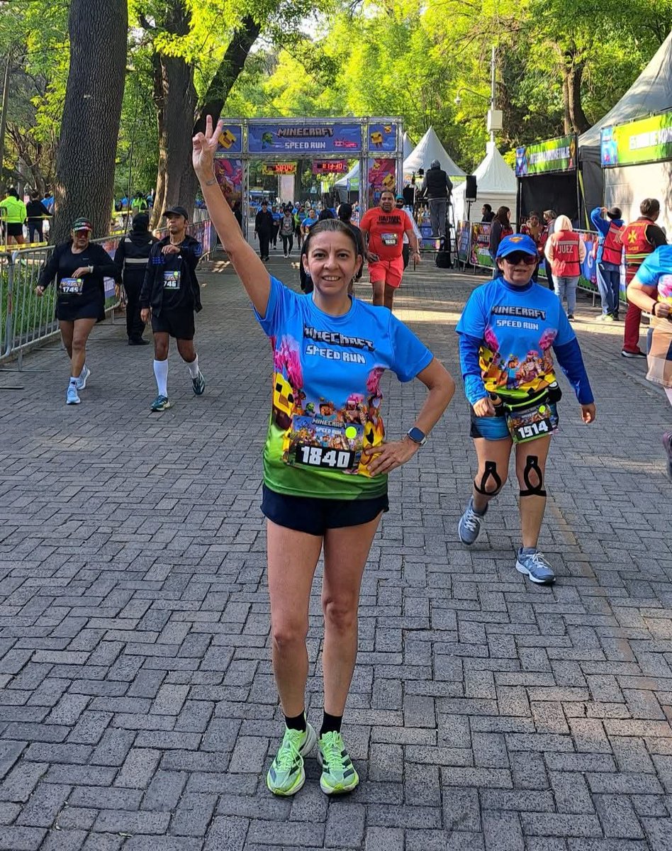 tanyaramburu's tweet image. Finisher ✌️ 
#10k #MinecraftRun #Minecraft #CorreConEmoción #SpeedRun