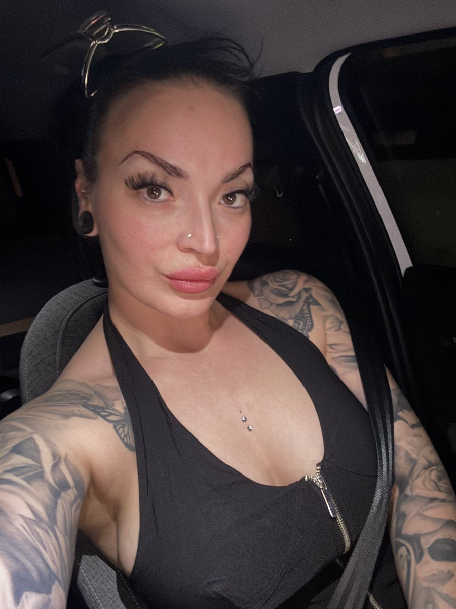 Mandy Heart tweet media