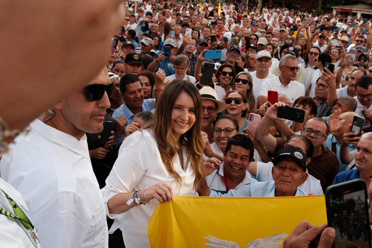 Paloma Valencia L tweet media