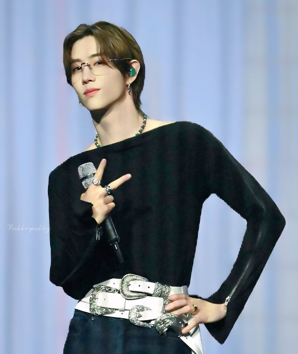 markson archive tweet media