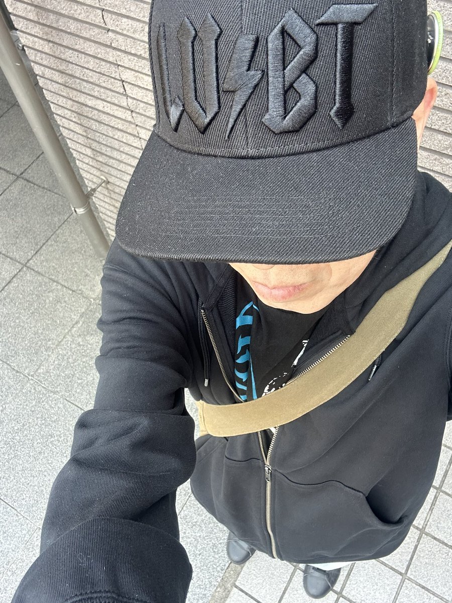 そろそろ行こっと、葡萄缶ー🤗🤗🤗
#LOVEBITES