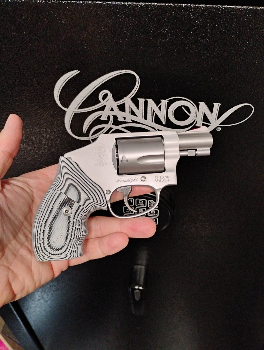 Eric Russell 🦬 tweet media