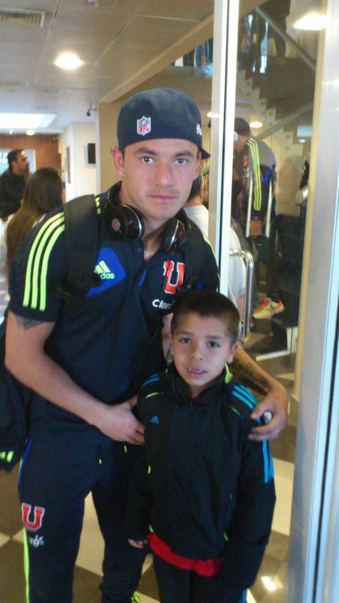 <a href="/Carepatista_UCH/">Carepatista en 2026</a> <a href="/nano_sw_1312/">NANOSW CAMPEON DE AMERICA 🦍🇳🇬</a> Sapeando el perfil del avendaño el numero 10 le encontre esta foto