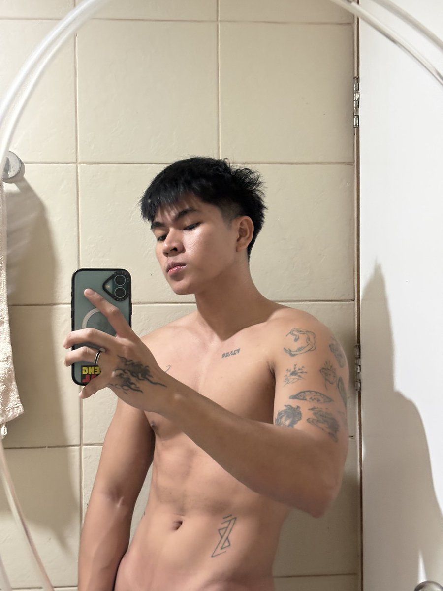 nakahawak yan sha sa tutuy niya hahahaha 💪💦