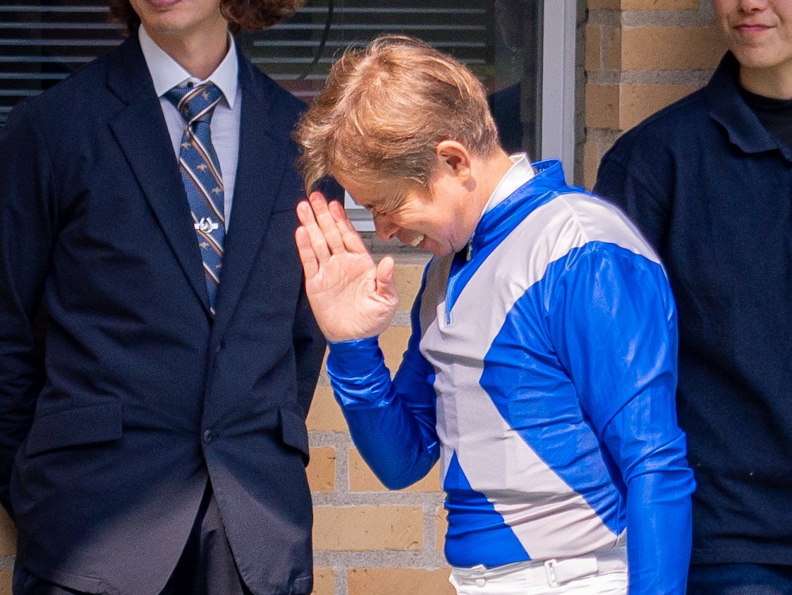 ななし tweet media