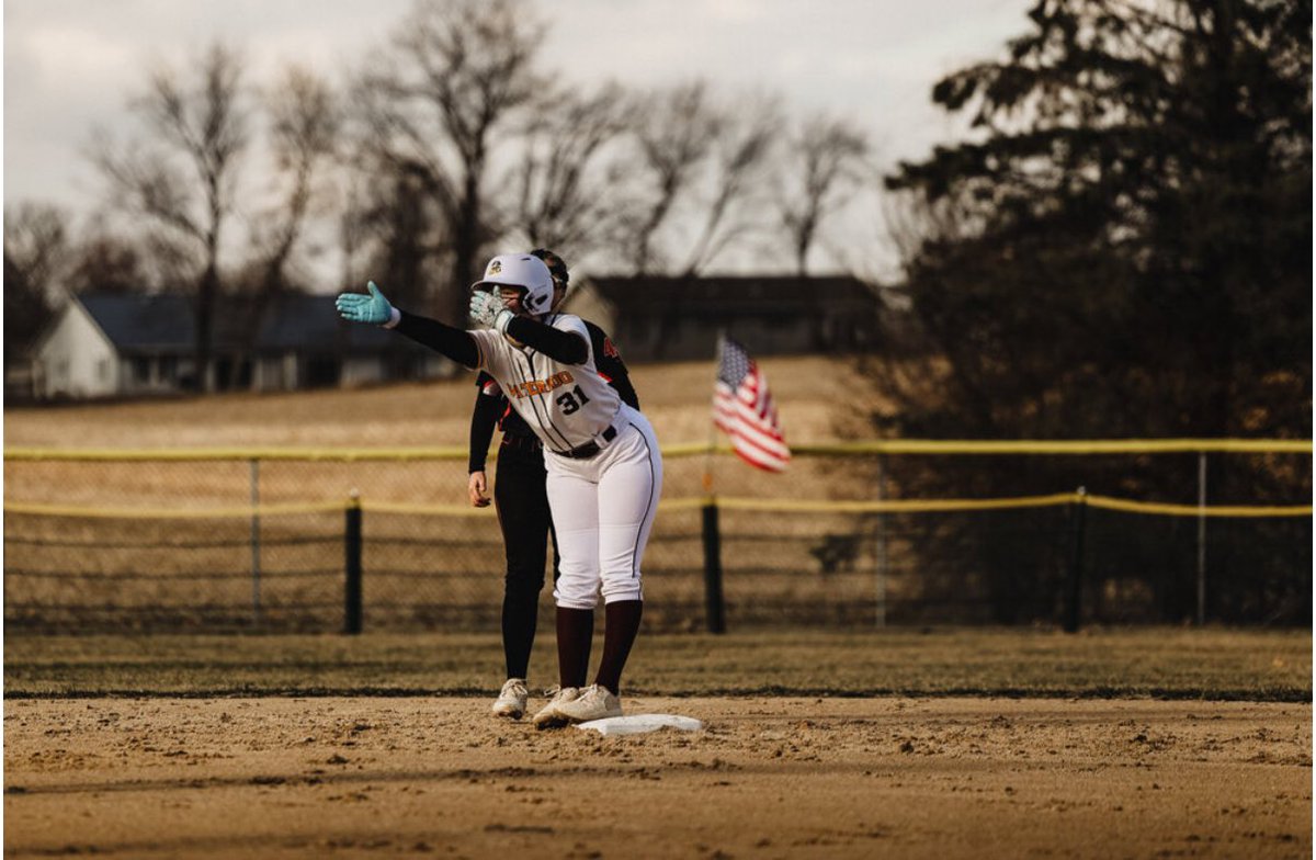 Allyson (Ally) Schaumann 2027- USF COMMIT🥎🐶 tweet media