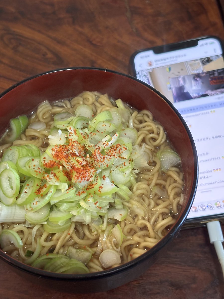 きゃろ子 tweet media