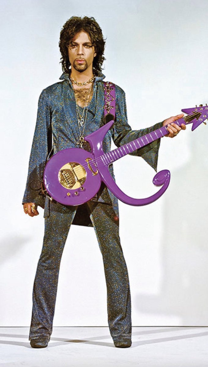 Guitarbizon tweet media