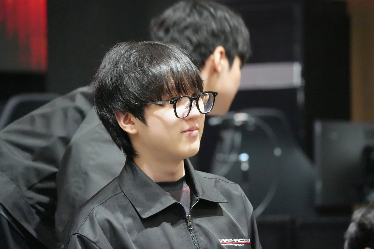 kina_ham_'s tweet image. 20260321 OWCS week1

Crazy Raccoon  
公式ファンミーティング
공식 팬미팅

#CR #OWCS #LIP #Stalk3r #CH0R0NG #MAX #vigilante #JunBin #HeeSang