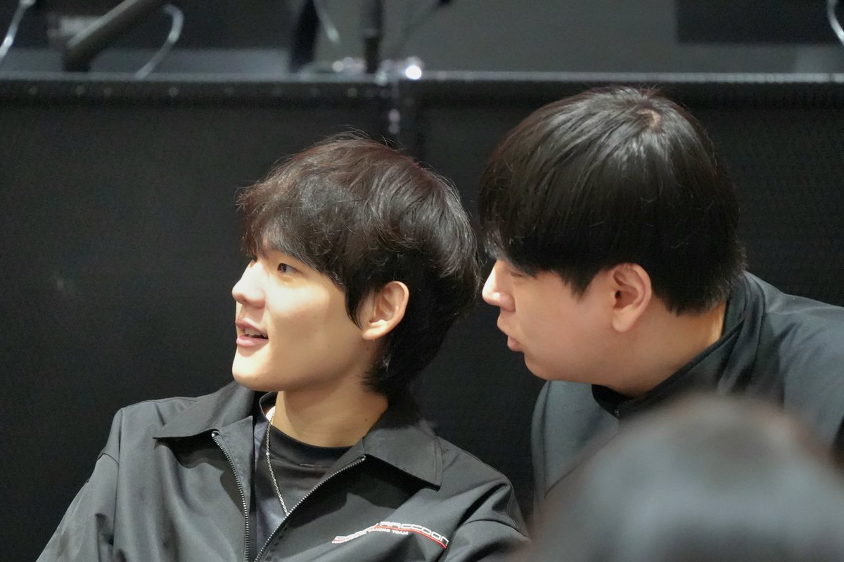 kina_ham_'s tweet image. 20260321 OWCS week1

Crazy Raccoon  
公式ファンミーティング
공식 팬미팅

#CR #OWCS #LIP #Stalk3r #CH0R0NG #MAX #vigilante #JunBin #HeeSang