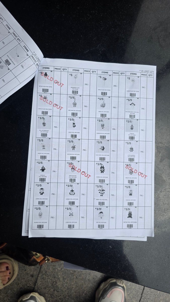 kim 🧡🤍 tweet media