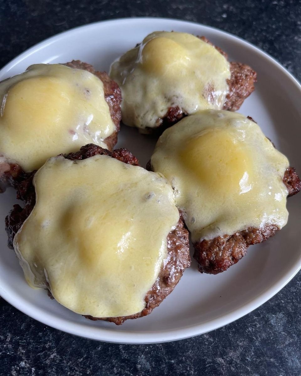 Carnivore Aurelius ©🥩 ☀️🦙 tweet media