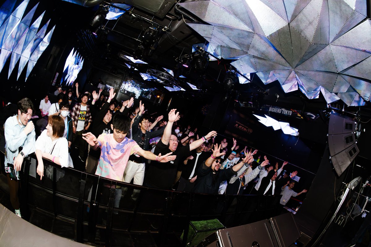 まーべらす tweet media