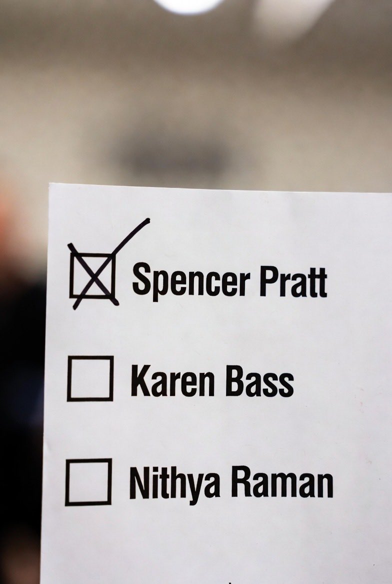 Make L.A. Great Again 🇺🇸 tweet media