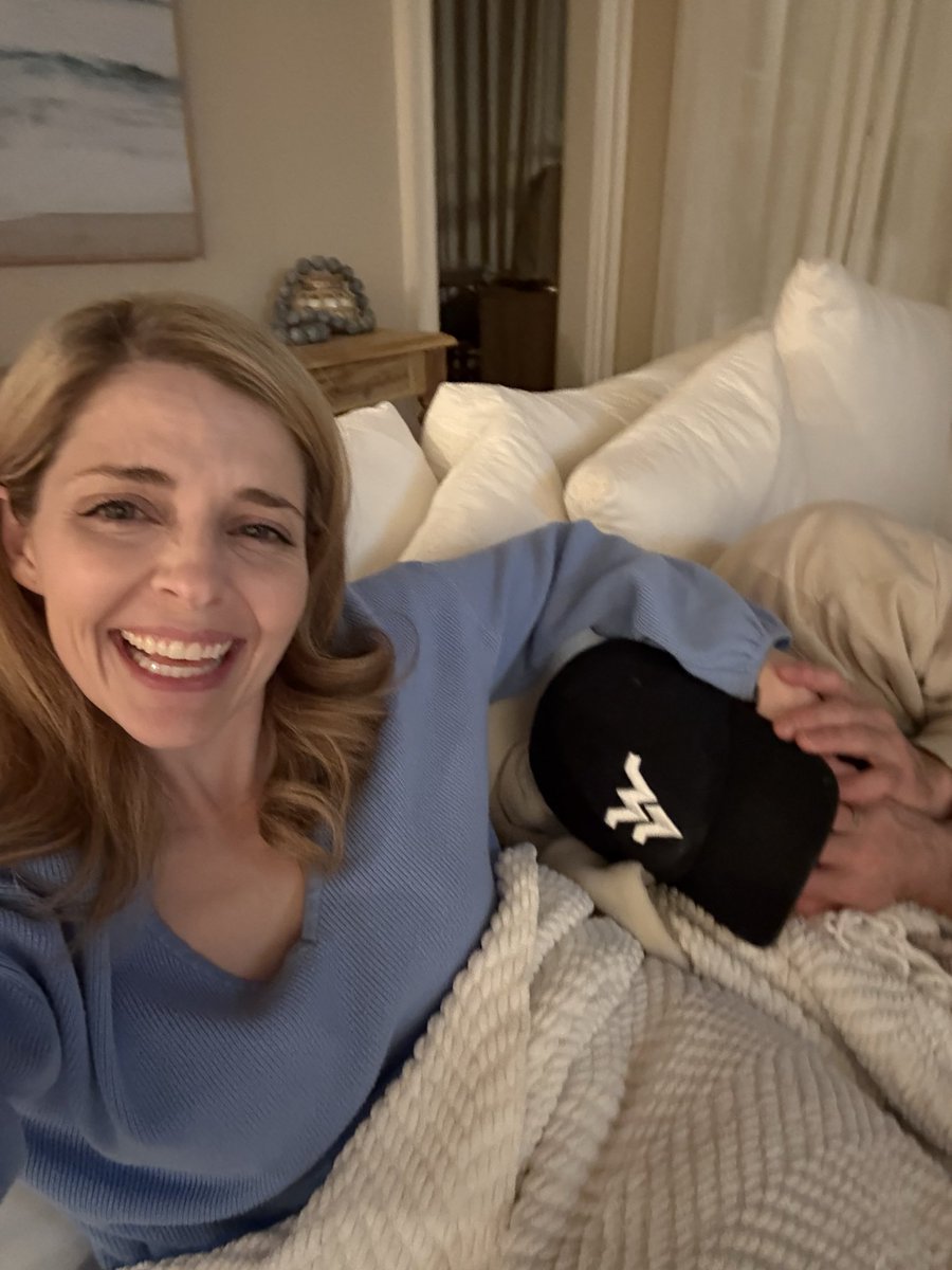 Jen Lilley tweet media