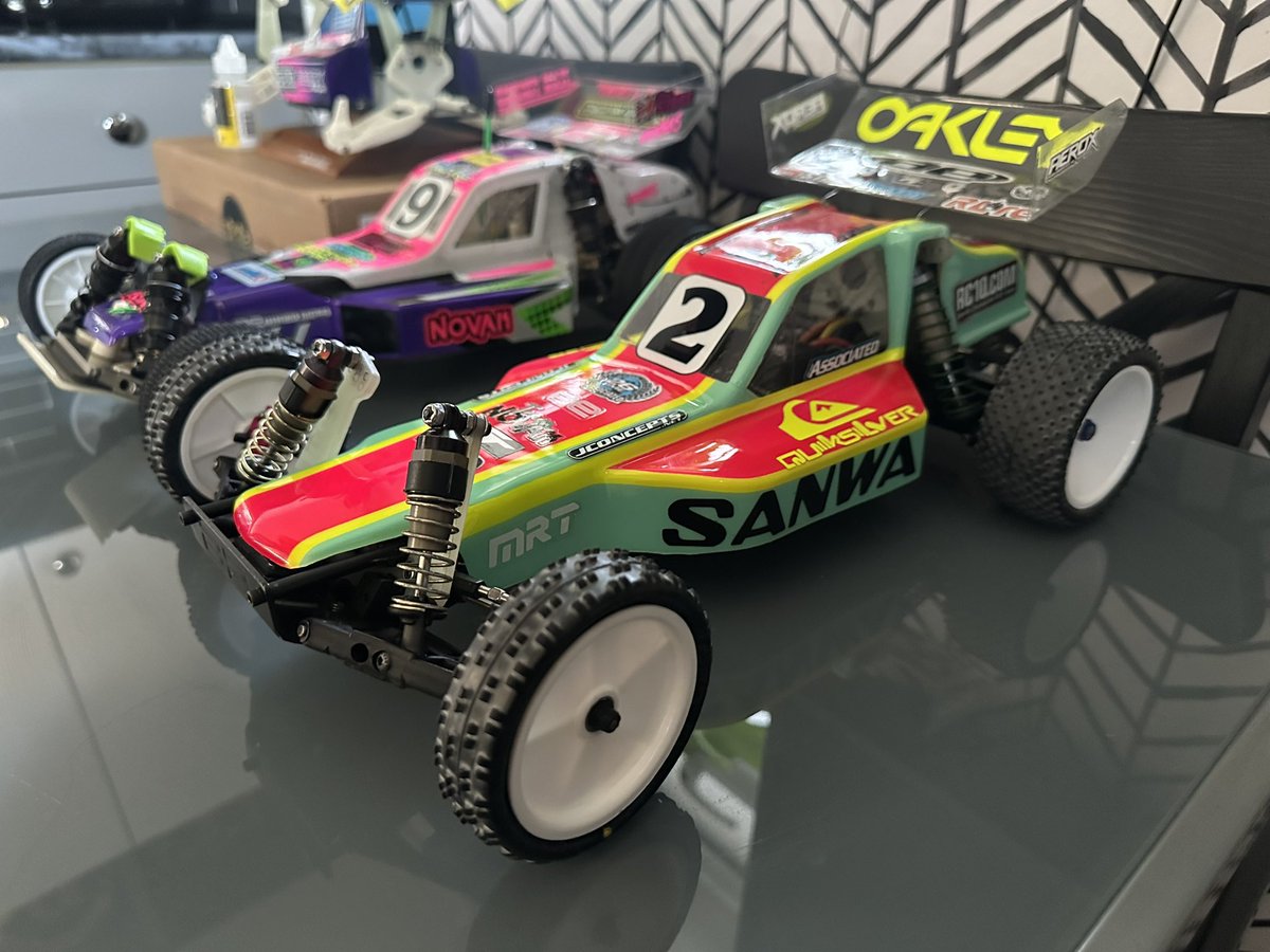 16Shot2's tweet image. Race ready 👍.  #rc10 #teamassociated #weareae #fanrc #teamassociatedrc10 #aerc10  #jconcepts