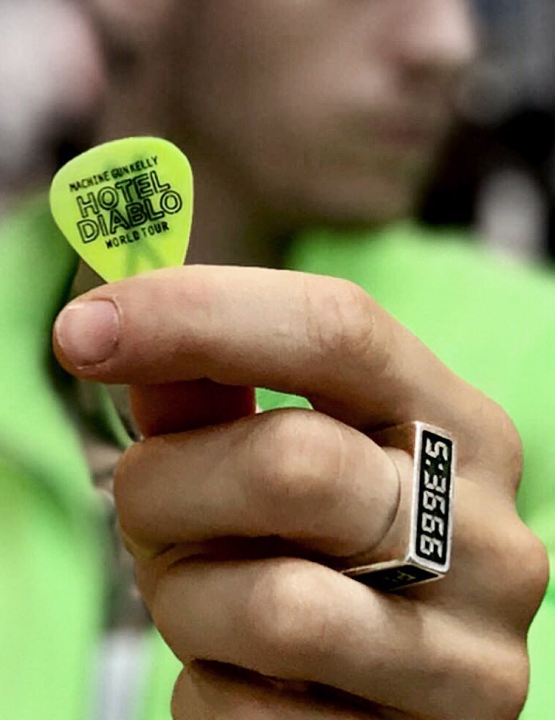 kellskonnection tweet media