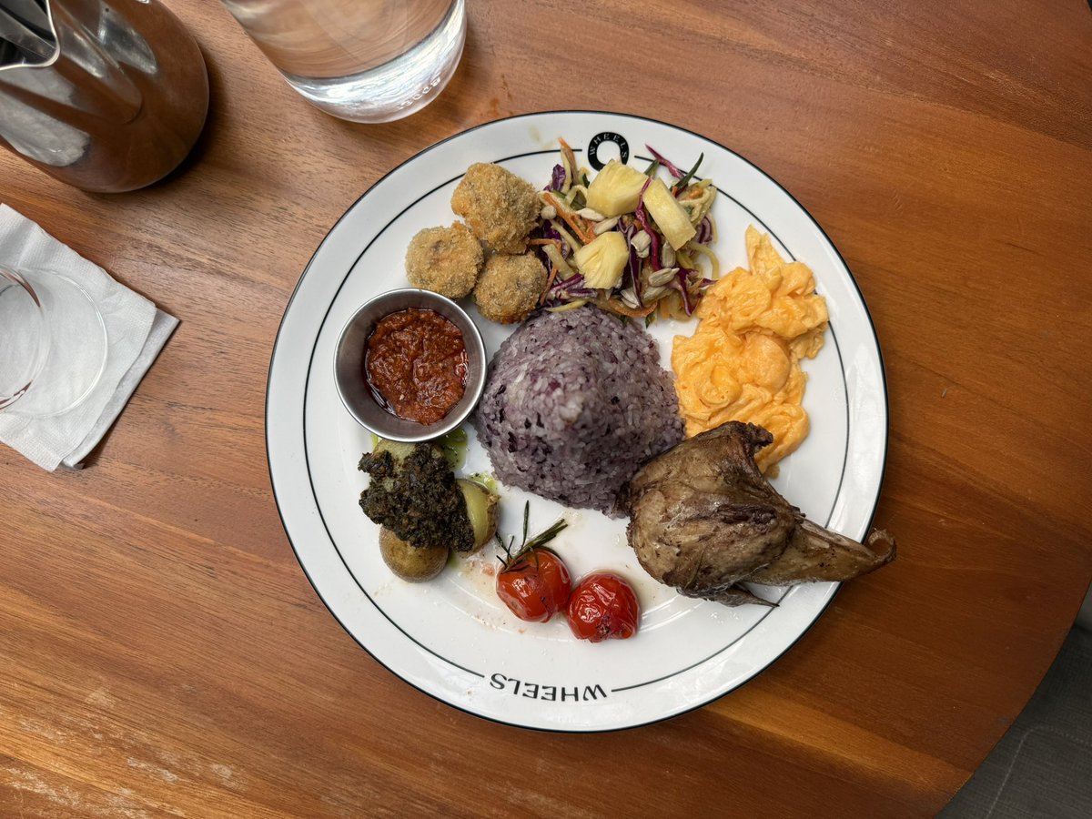 🐟🍉🌺🐝🍯 tweet media