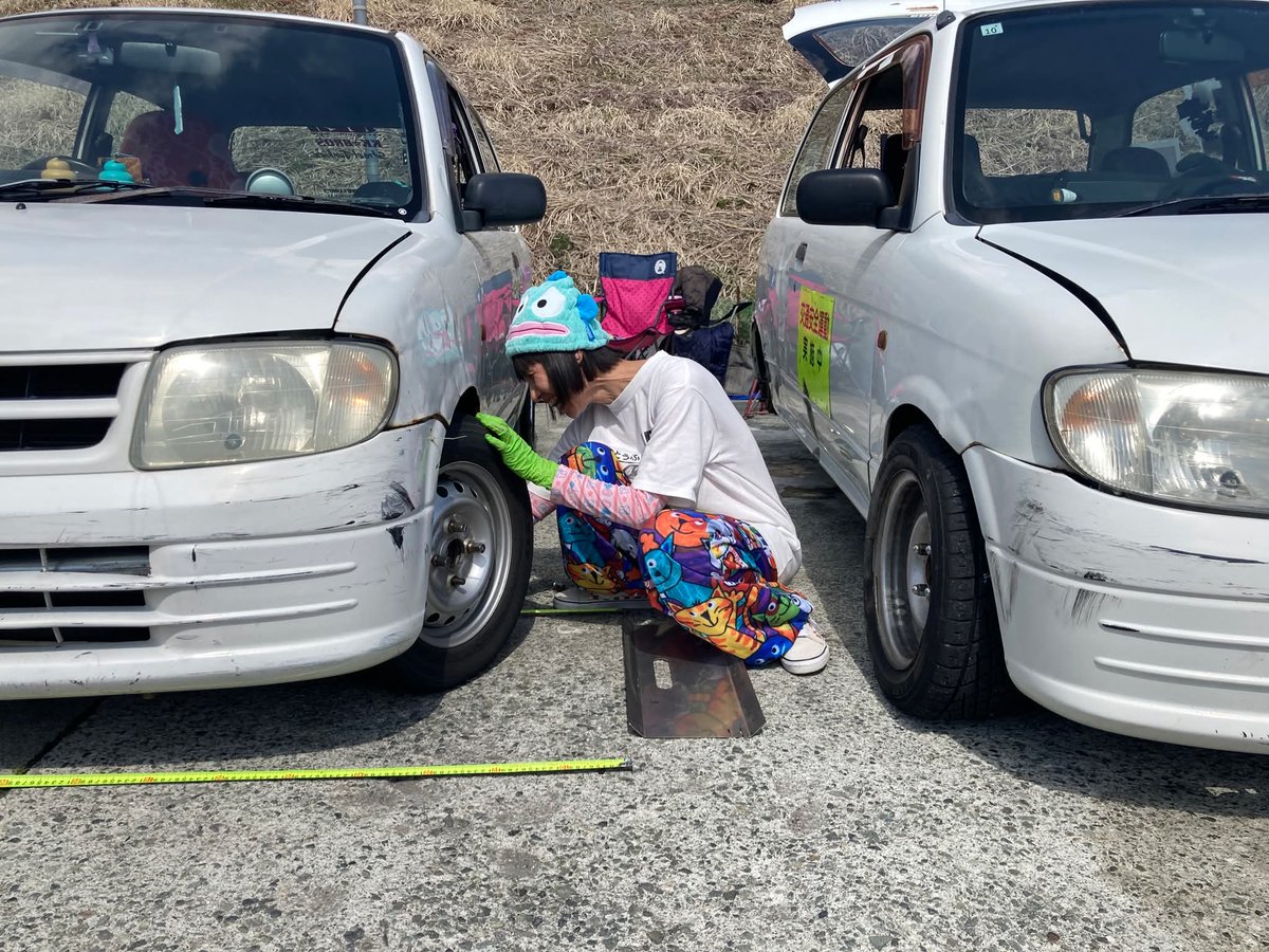 綾♪ #くそばばあ tweet media