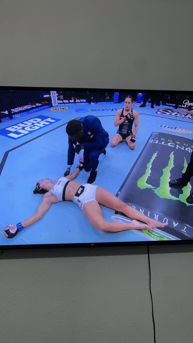 Rev2hands tweet media