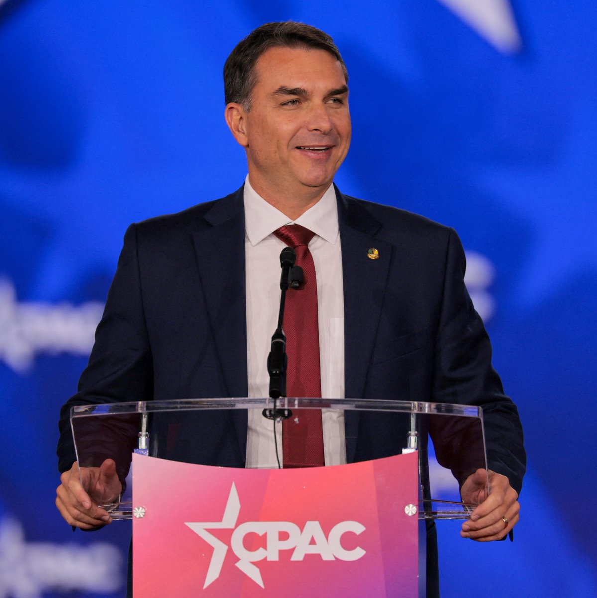 République tweet media