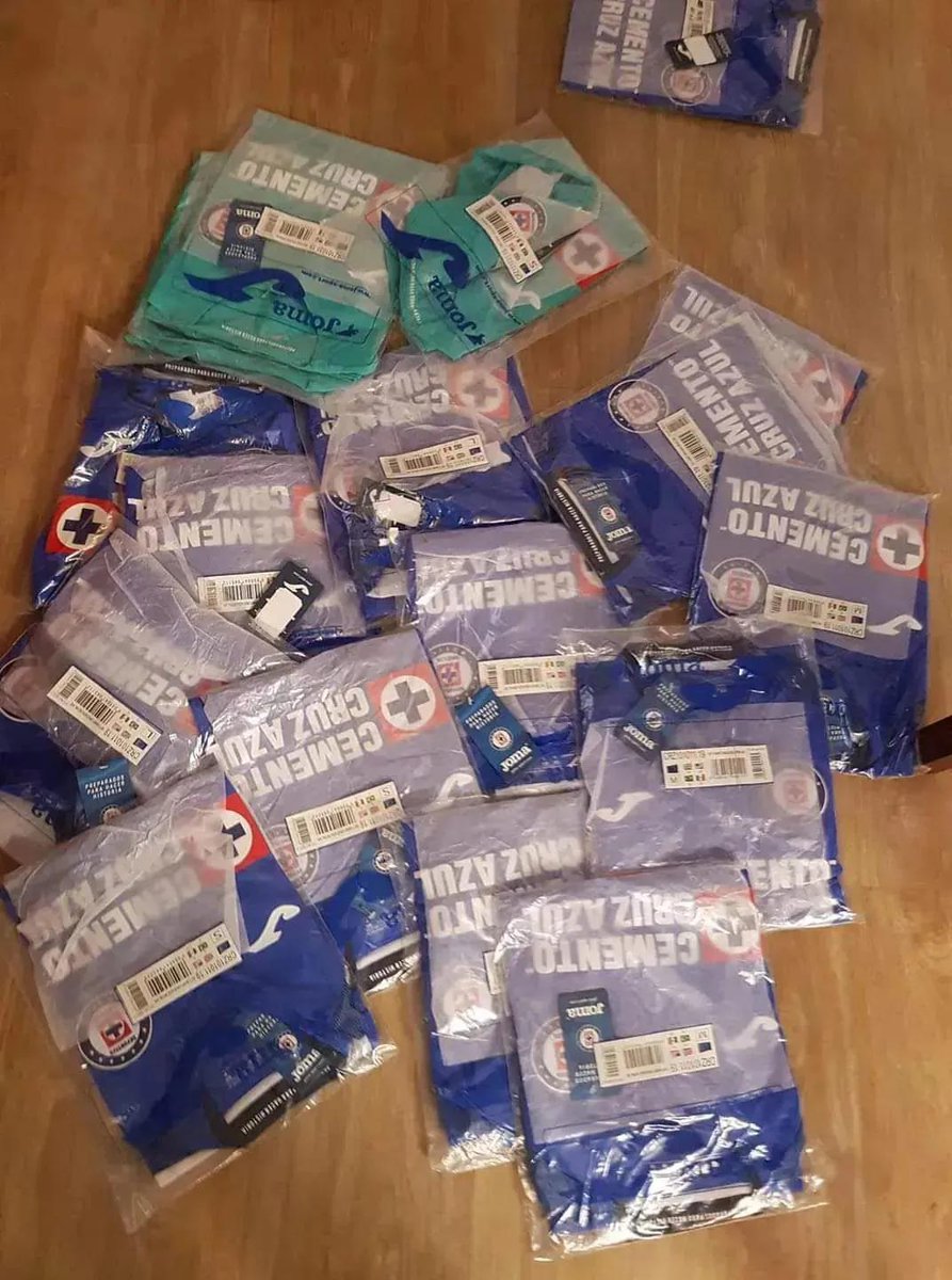 Bonitas De Azul tweet media