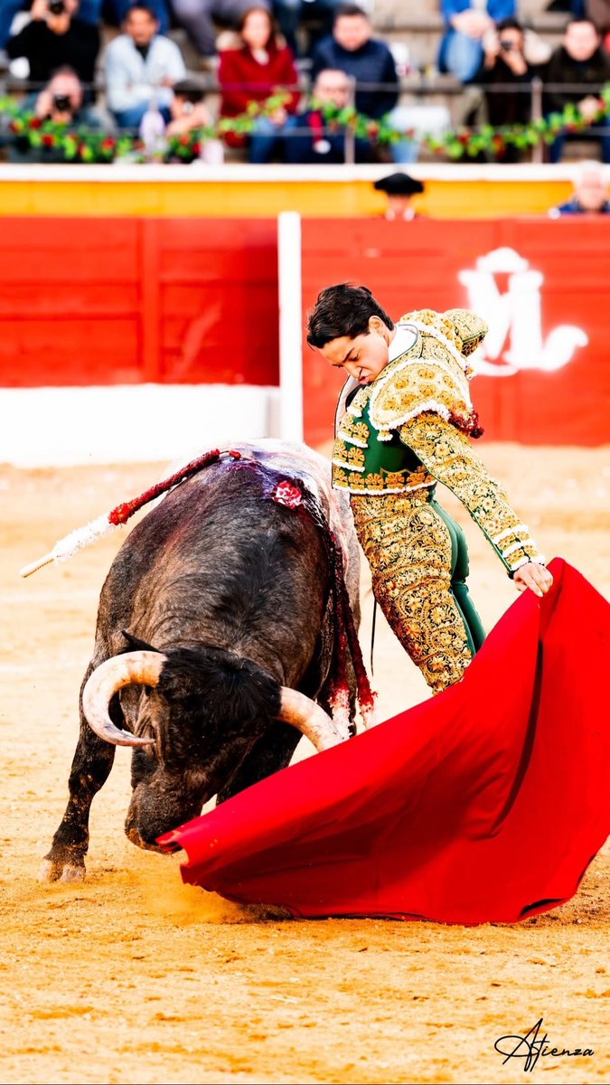 Jesús De Alba tweet media