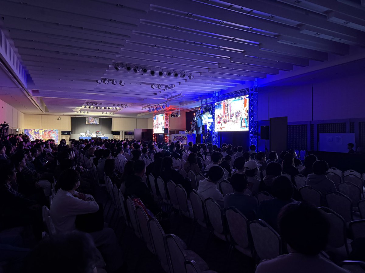 広島という地で
こんなに大きな大会があって
こんなに観客のいる大会があって
こんなにプロゲーマーが来てくれて
配信2万人以上観られてて

スト6ありがとうという気持ちでいっぱいです
地元のプレイヤーモチベ上がってました
運営の方々、実況解説の方々本当にありがとうございました！

#VOLTAGECUP